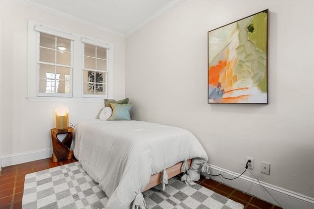 41 Linnaean St 43, Cambridge, MA 02138