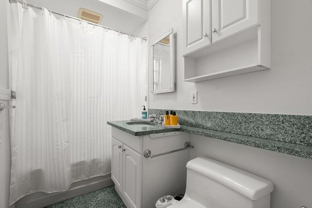 41 Linnaean St 43, Cambridge, MA 02138
