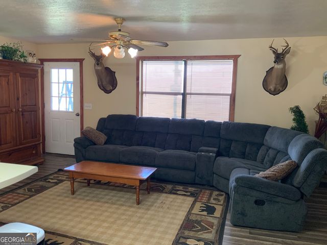 187 Bierce Drive, Young Harris, GA 30582