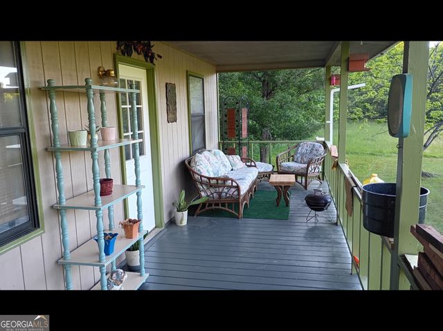 187 Bierce Drive, Young Harris, GA 30582