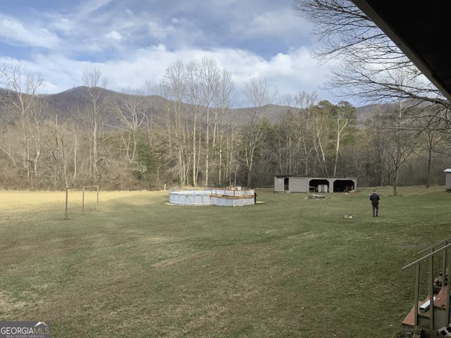187 Bierce Drive, Young Harris, GA 30582