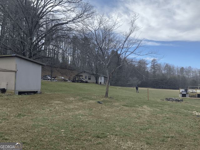187 Bierce Drive, Young Harris, GA 30582
