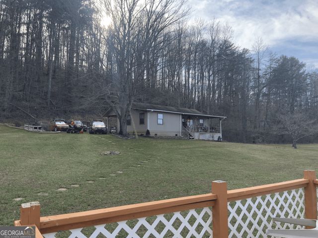 187 Bierce Drive, Young Harris, GA 30582
