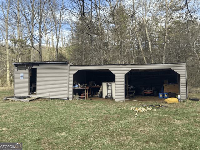 187 Bierce Drive, Young Harris, GA 30582