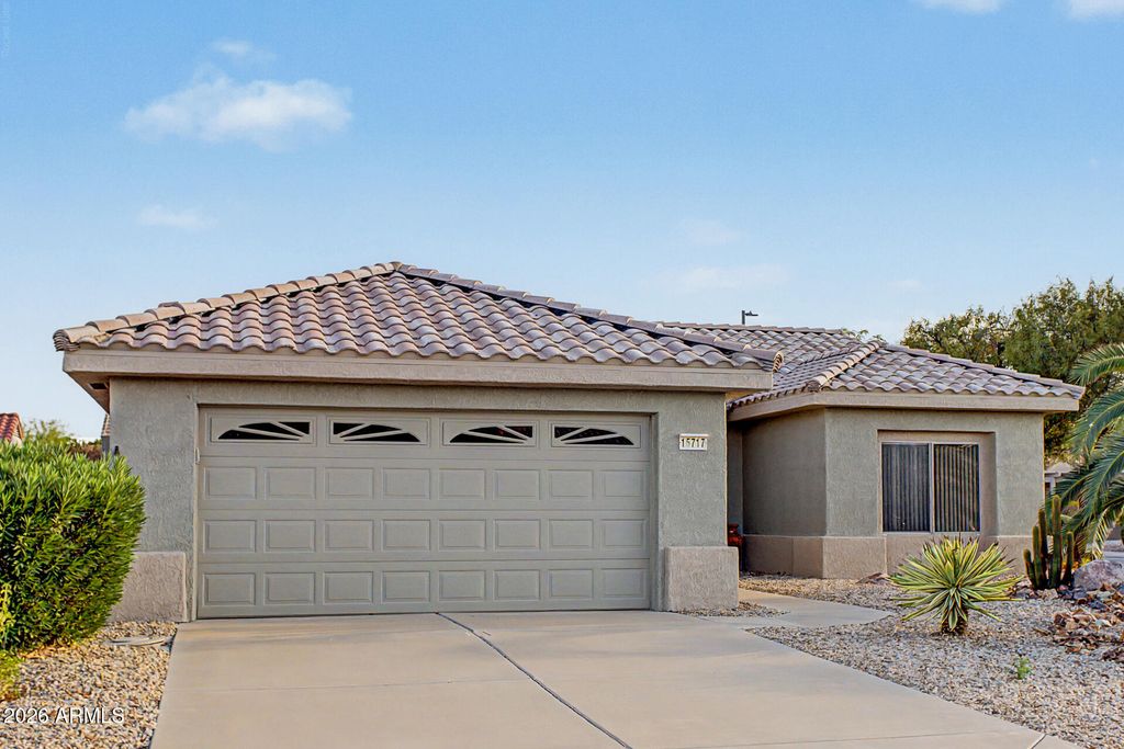 15717 W CIMARRON Drive, Surprise, AZ 85374 — photo 2