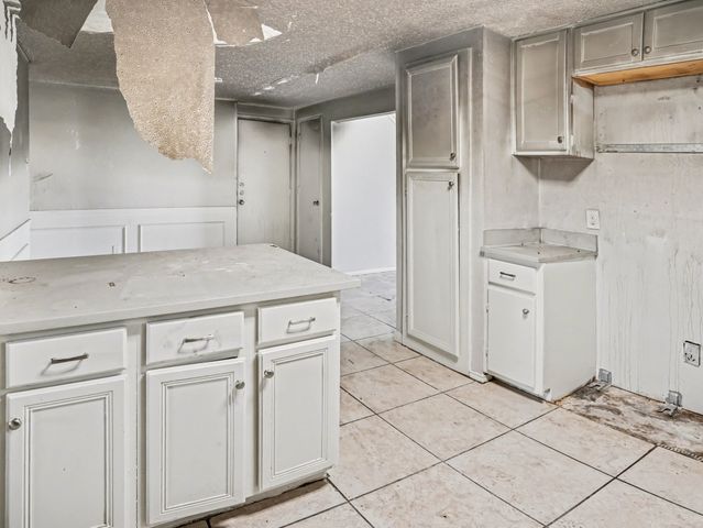 204 Briarglen Drive, Cedar Hill, TX 75104