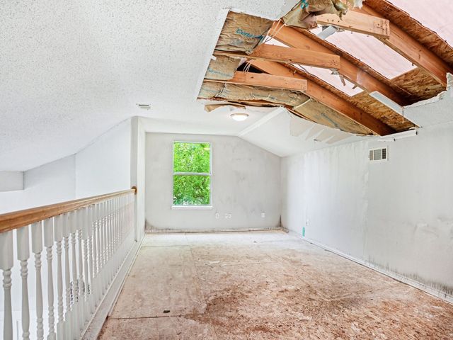 204 Briarglen Drive, Cedar Hill, TX 75104