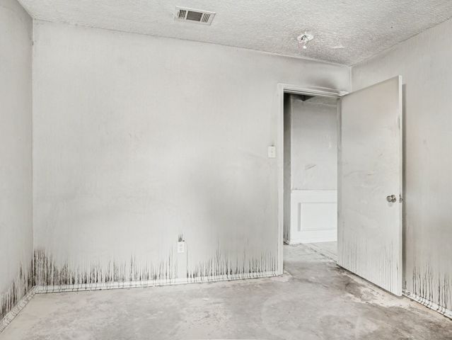 204 Briarglen Drive, Cedar Hill, TX 75104