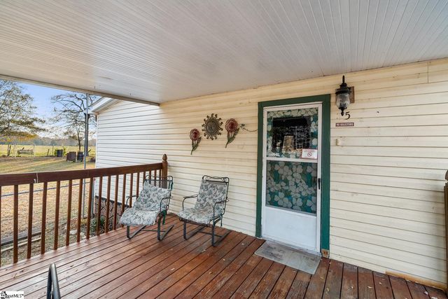 105 Oldfield Circle, Williamston, SC 29697