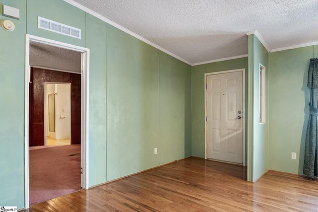 105 Oldfield Circle, Williamston, SC 29697