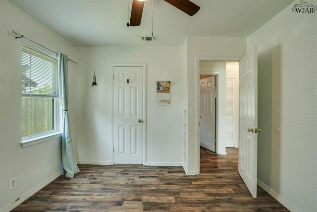 1428 TANBARK ROAD, Wichita Falls, TX 76306