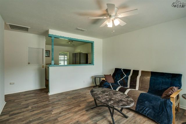 1428 TANBARK ROAD, Wichita Falls, TX 76306