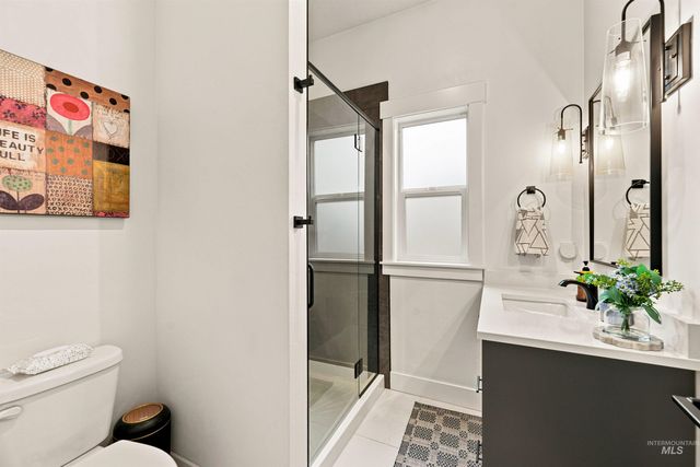 7030 N Maplestone Ave, Meridian, ID 83646