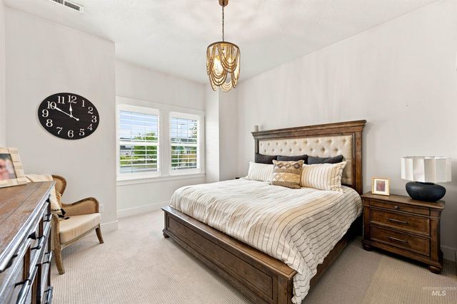 7030 N Maplestone Ave, Meridian, ID 83646