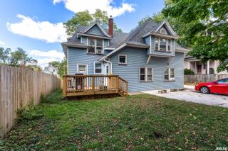 1224 E 11TH Street, Davenport, IA 52803