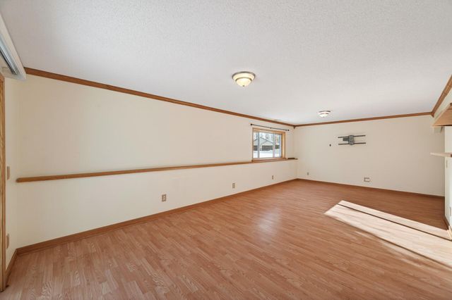 7348 384th Court, North Branch, MN 55056