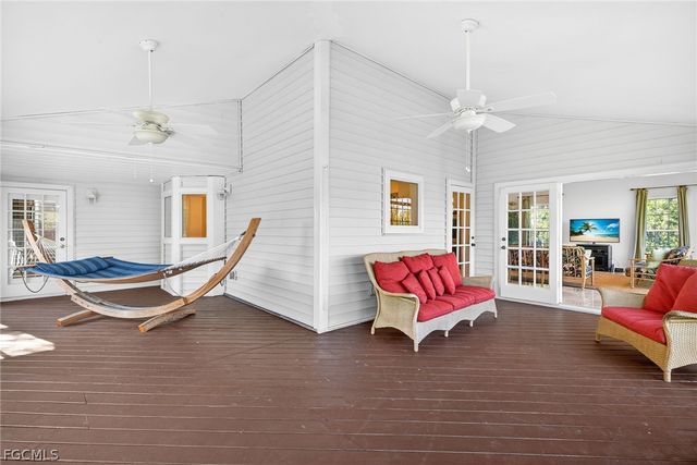 205 Daniel DR, Sanibel, FL 33957