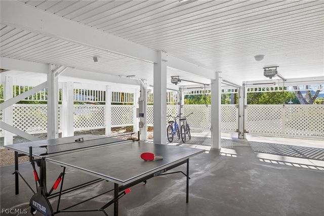 205 Daniel DR, Sanibel, FL 33957