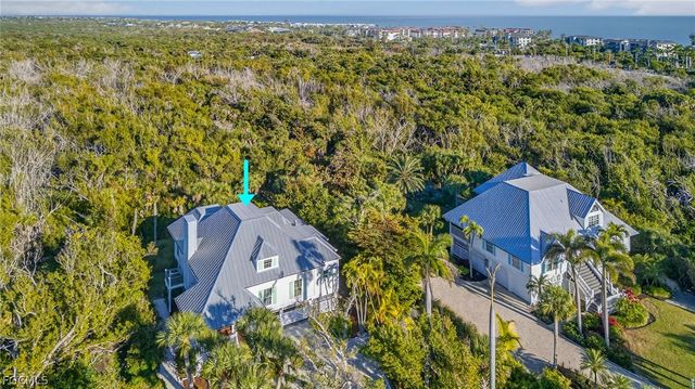 205 Daniel DR, Sanibel, FL 33957