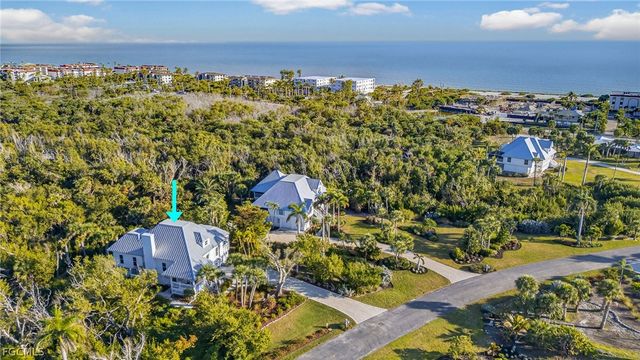 205 Daniel DR, Sanibel, FL 33957