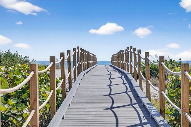 205 Daniel DR, Sanibel, FL 33957