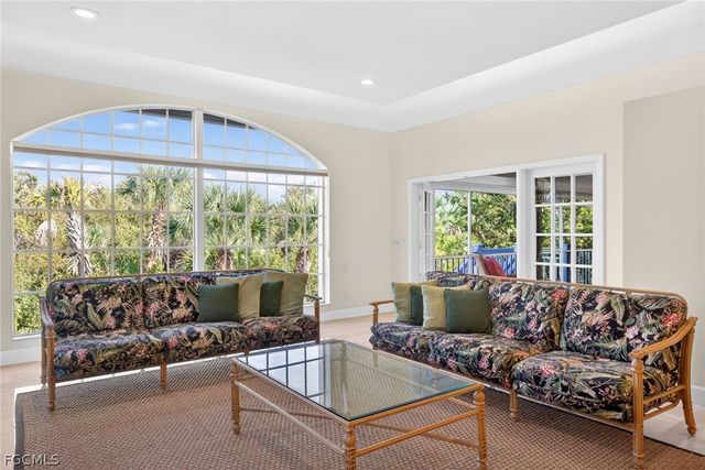 205 Daniel DR, Sanibel, FL 33957