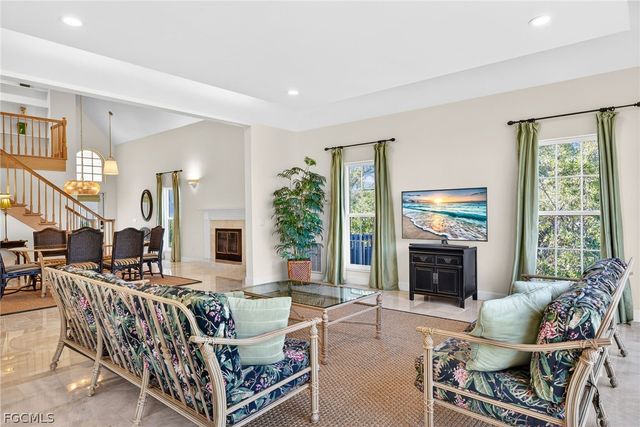 205 Daniel DR, Sanibel, FL 33957