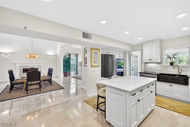 205 Daniel DR, Sanibel, FL 33957