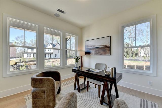 4275 Hawthorn Circle, Alpharetta, GA 30022