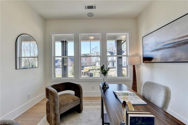 4275 Hawthorn Circle, Alpharetta, GA 30022