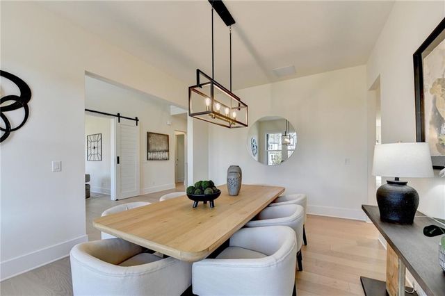 4275 Hawthorn Circle, Alpharetta, GA 30022