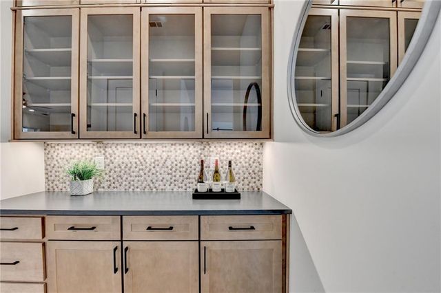 4275 Hawthorn Circle, Alpharetta, GA 30022