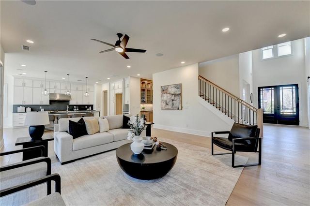 4275 Hawthorn Circle, Alpharetta, GA 30022