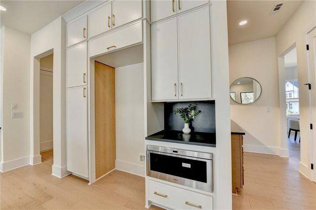 4275 Hawthorn Circle, Alpharetta, GA 30022