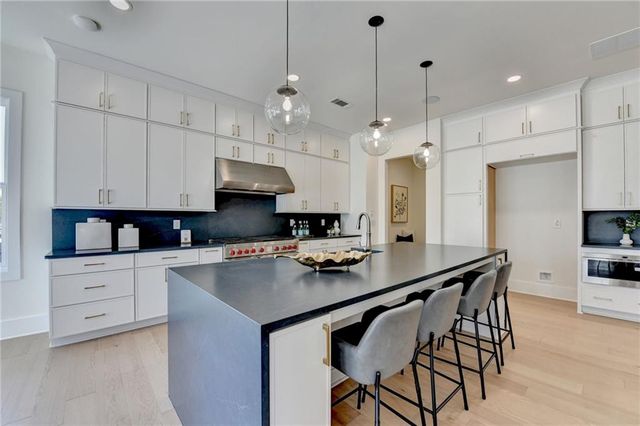 4275 Hawthorn Circle, Alpharetta, GA 30022