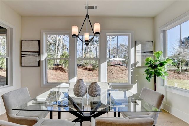 4275 Hawthorn Circle, Alpharetta, GA 30022