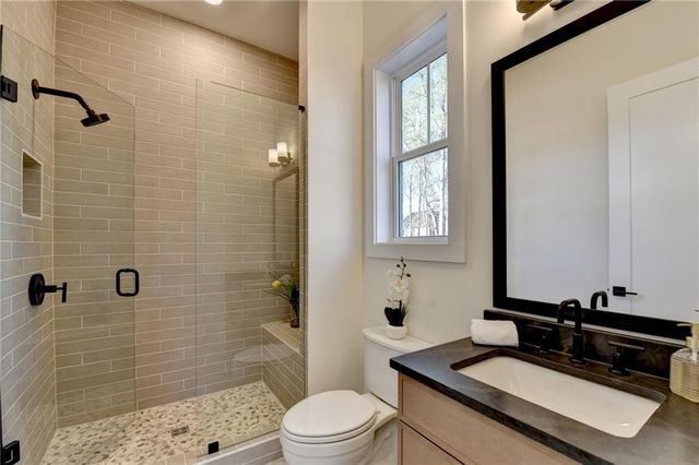 4275 Hawthorn Circle, Alpharetta, GA 30022