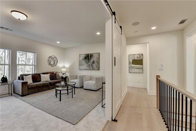 4275 Hawthorn Circle, Alpharetta, GA 30022