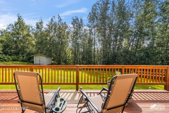 7300 N Sebastian Drive, Wasilla, AK 99654