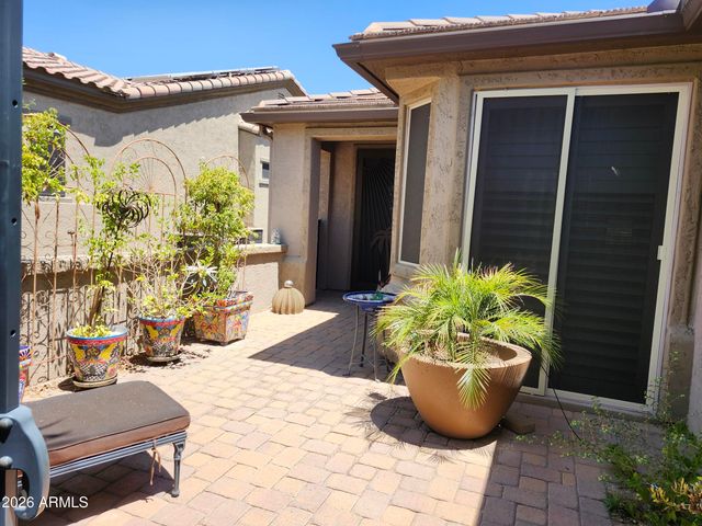 12864 W HEDGE HOG Place, Peoria, AZ 85383