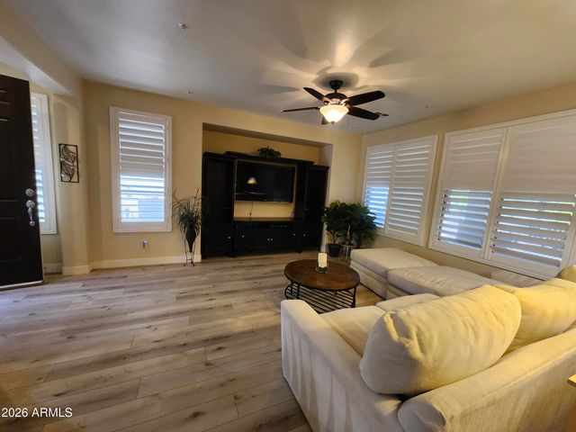 12864 W HEDGE HOG Place, Peoria, AZ 85383