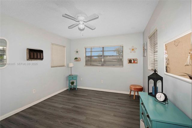 1221 SW 74th Ct, Miami, FL 33144