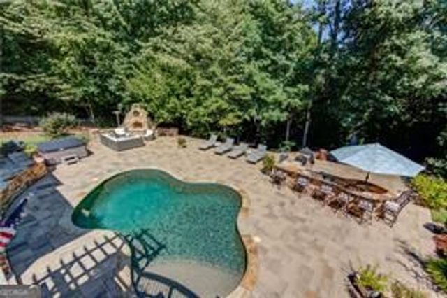 4768 Ardmore Lane, Hoschton, GA 30548