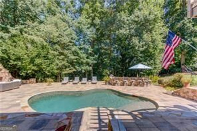 4768 Ardmore Lane, Hoschton, GA 30548