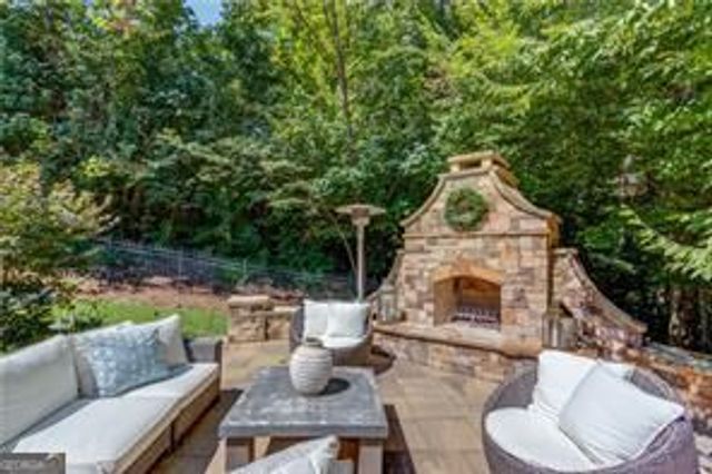 4768 Ardmore Lane, Hoschton, GA 30548