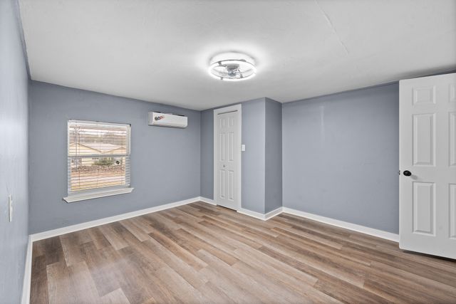 107 Avenue B Avenue, Whitney, TX 76692