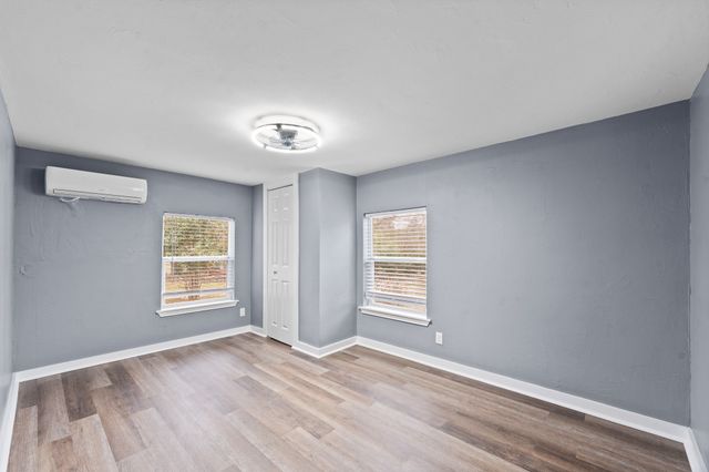 107 Avenue B Avenue, Whitney, TX 76692