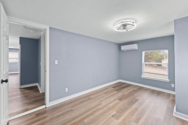 107 Avenue B Avenue, Whitney, TX 76692