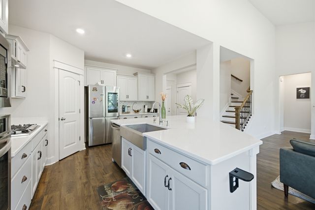 837 Ava Ln, Mount Juliet, TN 37122