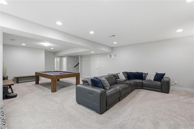 12211 W 183rd Terrace, Overland Park, KS 66013